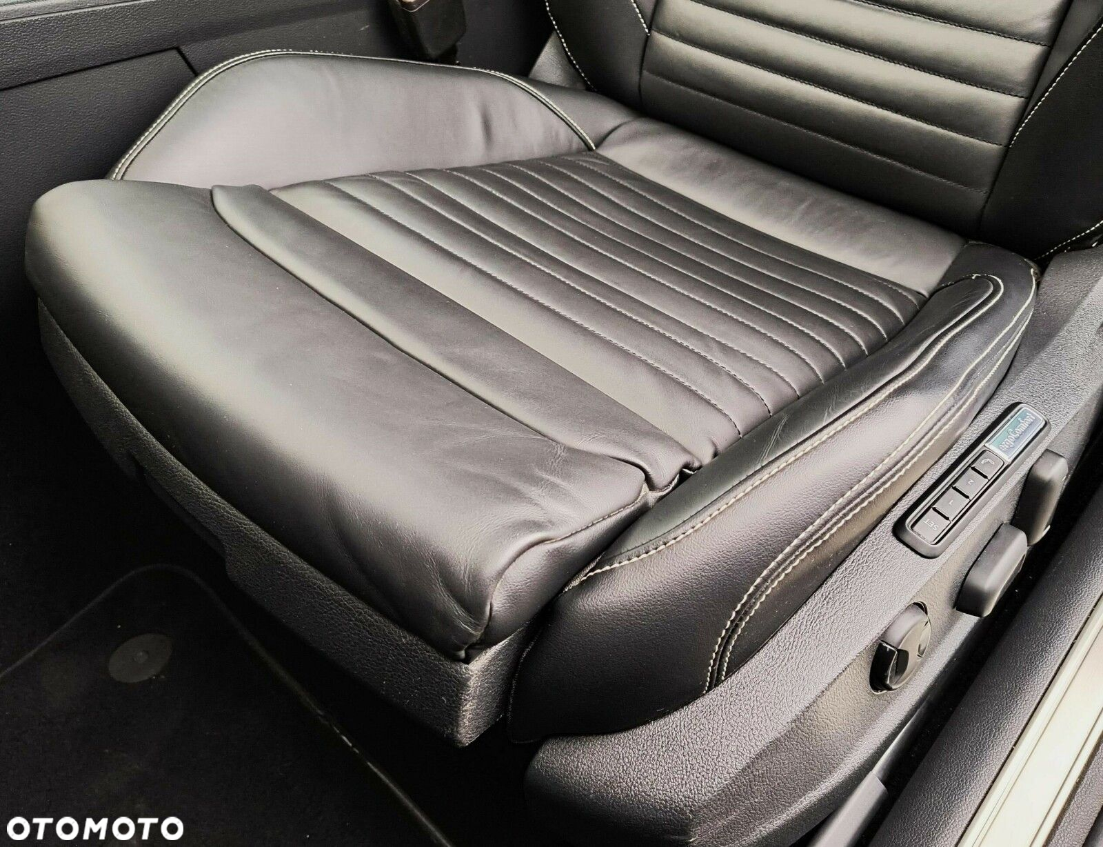 Volkswagen Passat 2.0 TDI 4Mot Elegance DSG - 12
