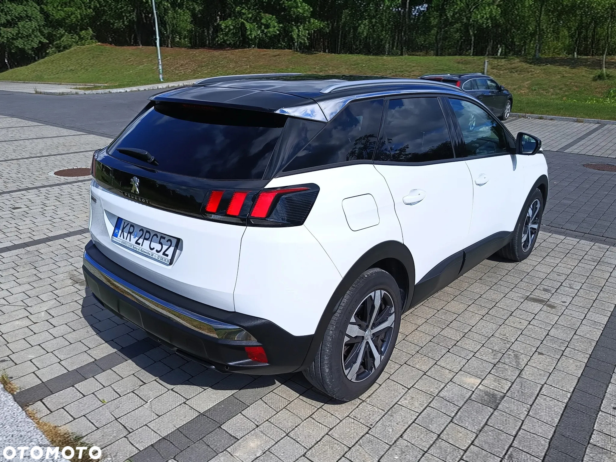 Peugeot 3008 1.2 PureTech Allure S&S - 5