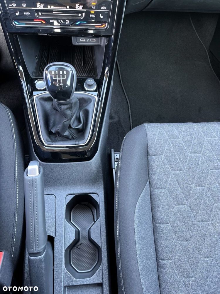 Volkswagen T-Cross 1.0 TSI Life Plus - 20
