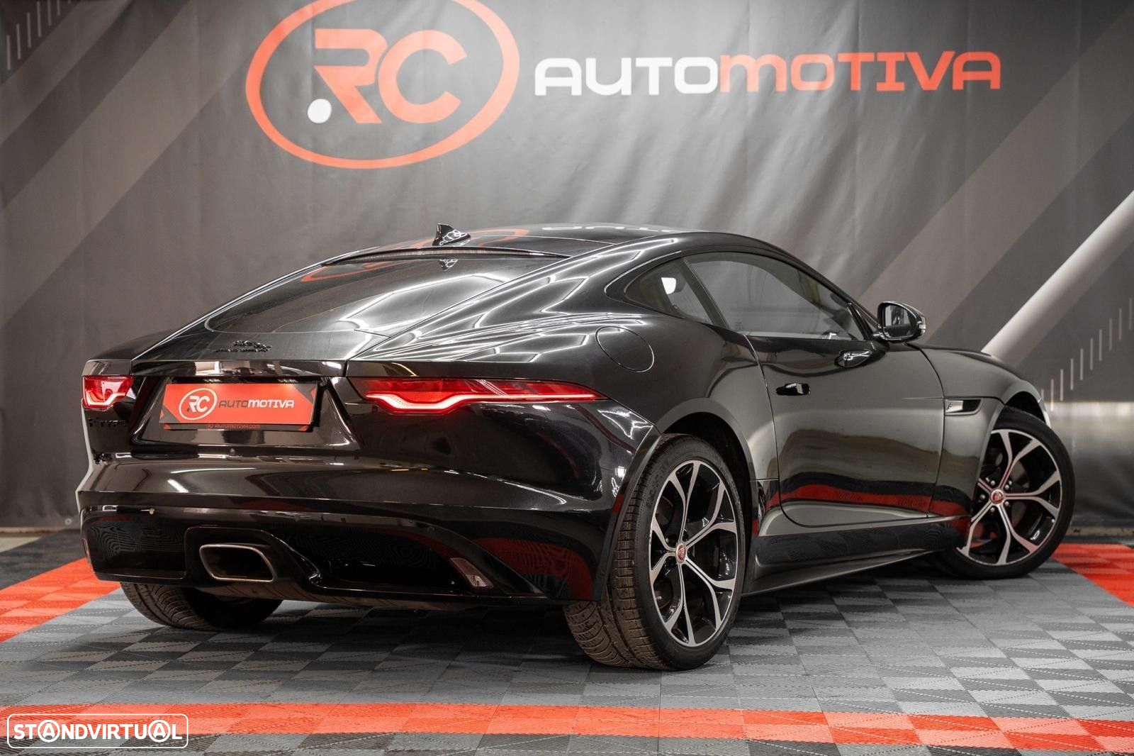 Jaguar F-Type 2.0 i4 R-Dynamic Black - 8
