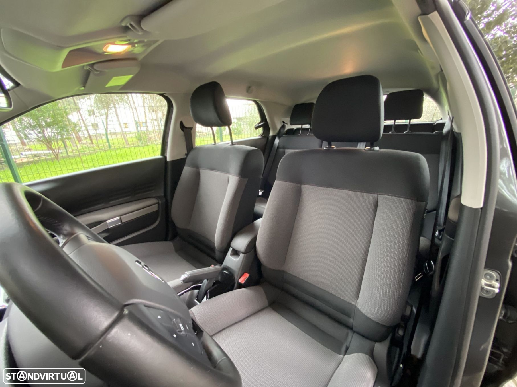 Citroën C4 Cactus 1.2 PureTech Shine - 25