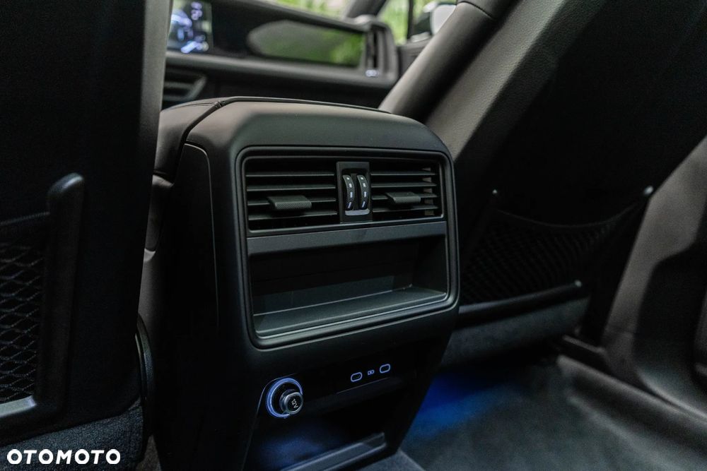 Porsche Cayenne E-Hybrid PHEV - 29