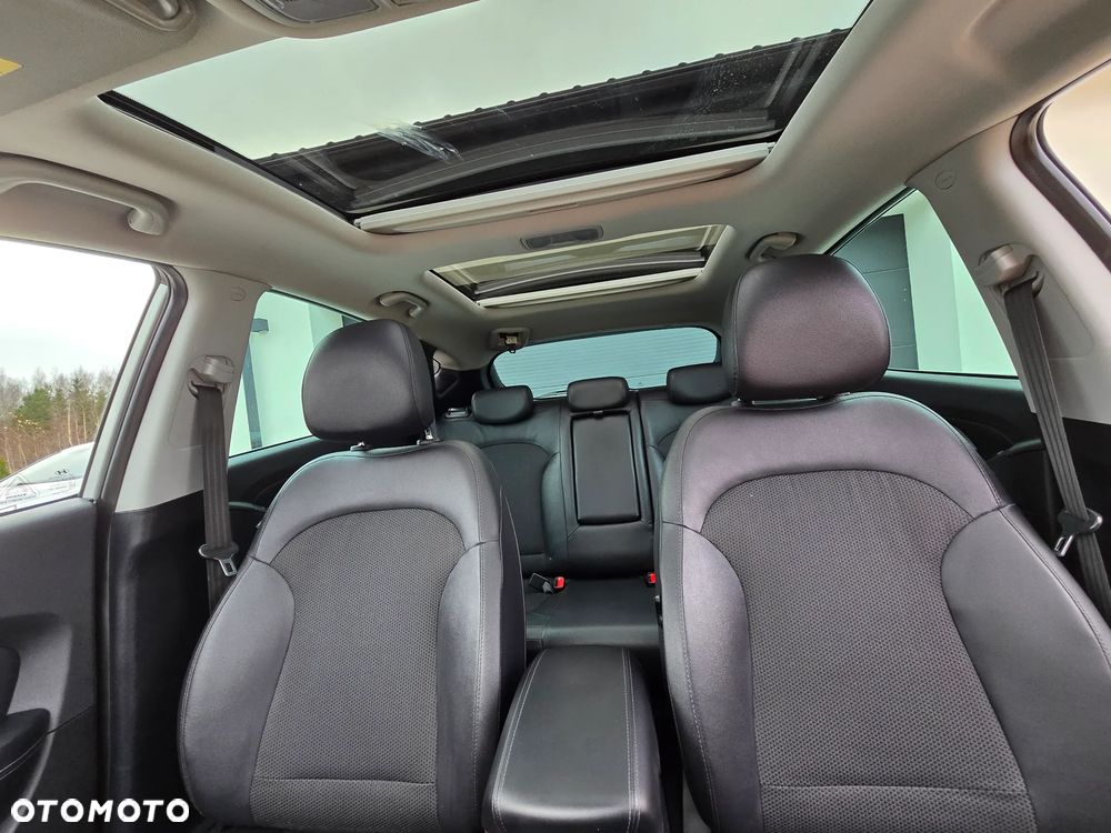 Hyundai ix35 - 34