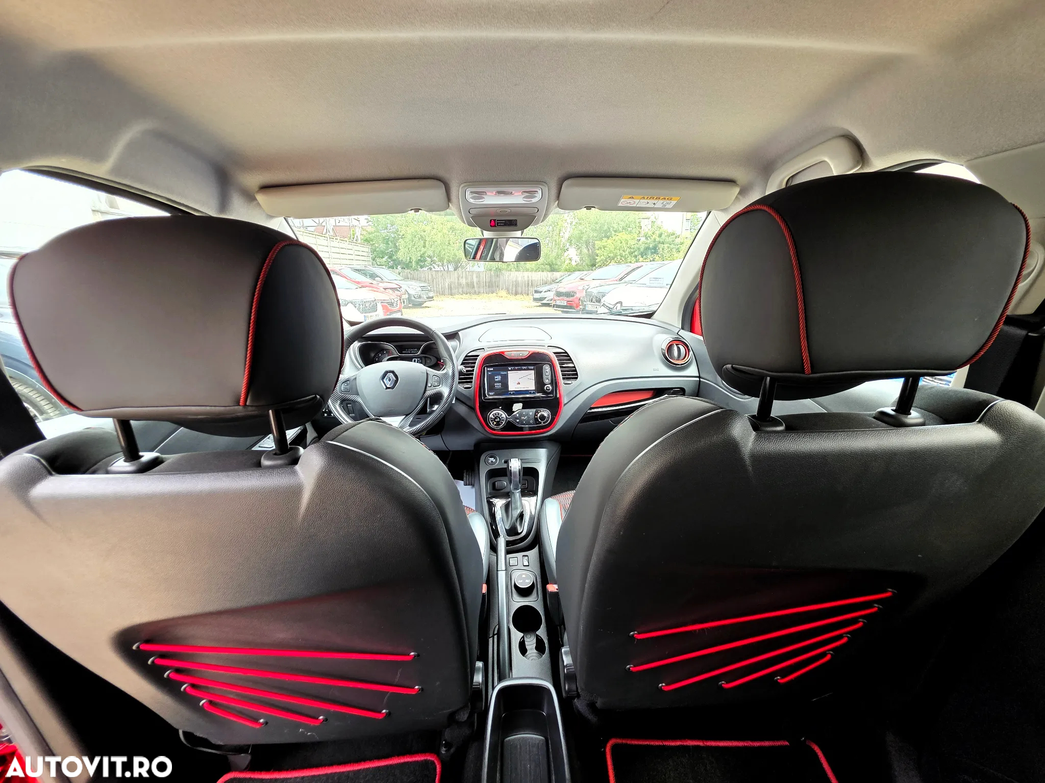 Renault Captur dCi 90 EDC Helly Hansen - 18