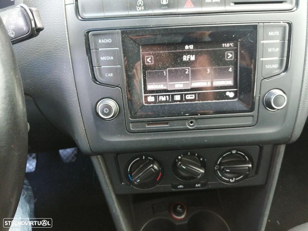 VW Polo 1.0 (Blue Motion ) Trendline - 3