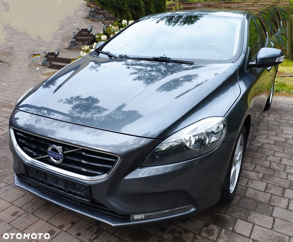 Volvo V40 D2 - 4