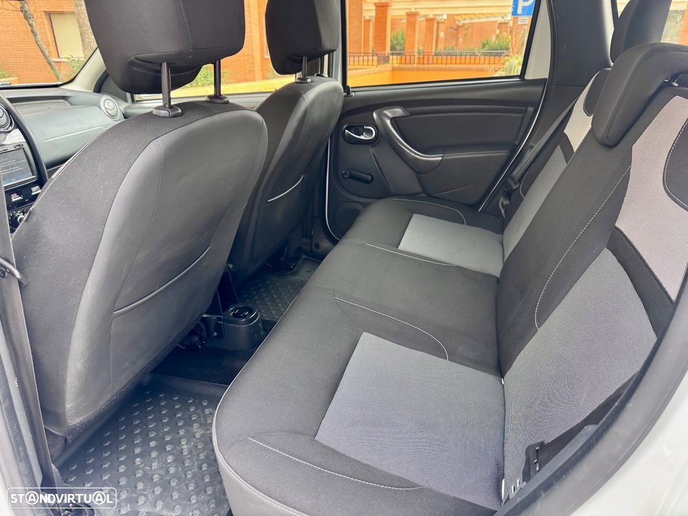 Dacia Duster 1.5 dCi SL Explorer 4WD - 9