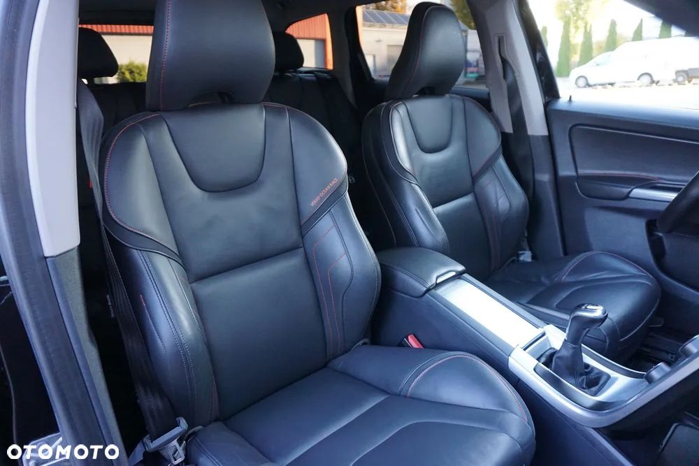 Volvo XC 60 D3 Ocean Race - 34