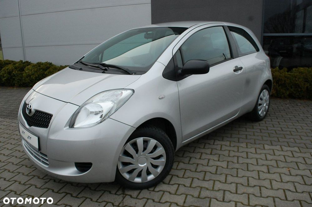 Toyota Yaris - 15
