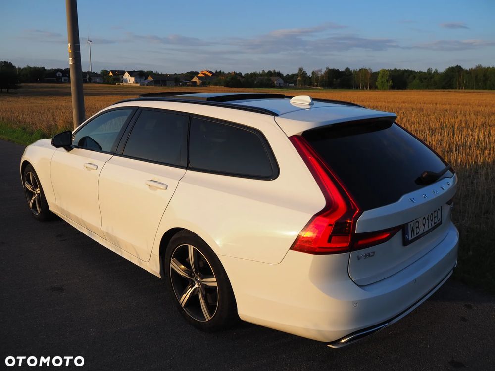 Volvo V90 D4 SCR AWD R-Design - 6