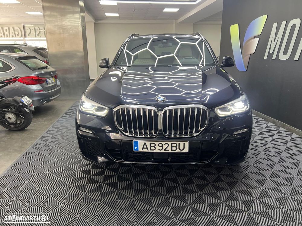 BMW X5 30 d xDrive Pack M 50 anos - 5