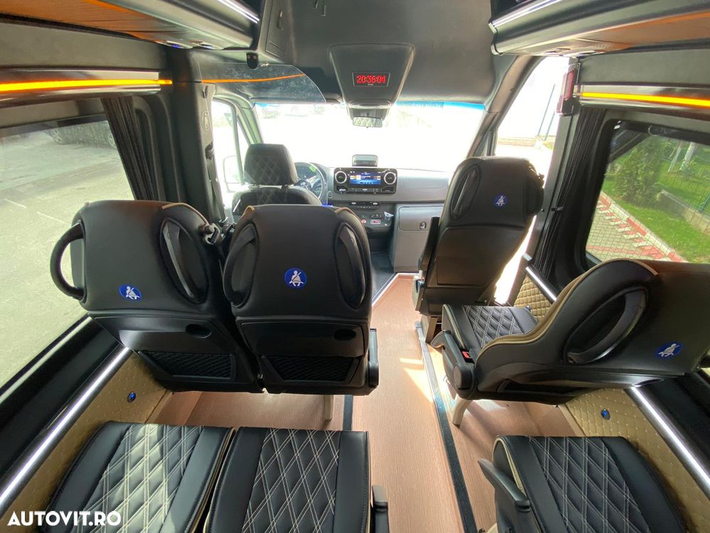 Mercedes-Benz 519 automat 22+1+1 locuri*in stock - 25