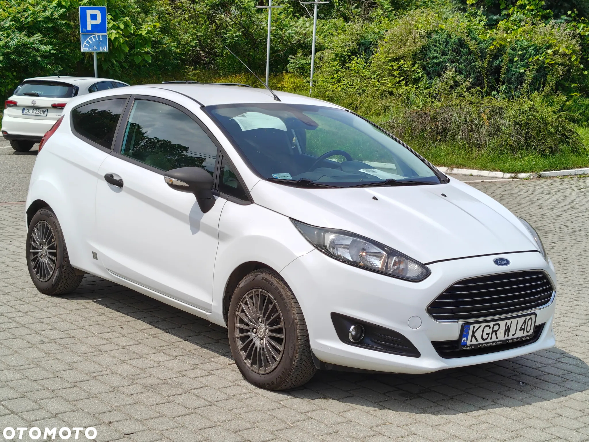 Ford Fiesta 1.5 TDCi Ambiente - 16