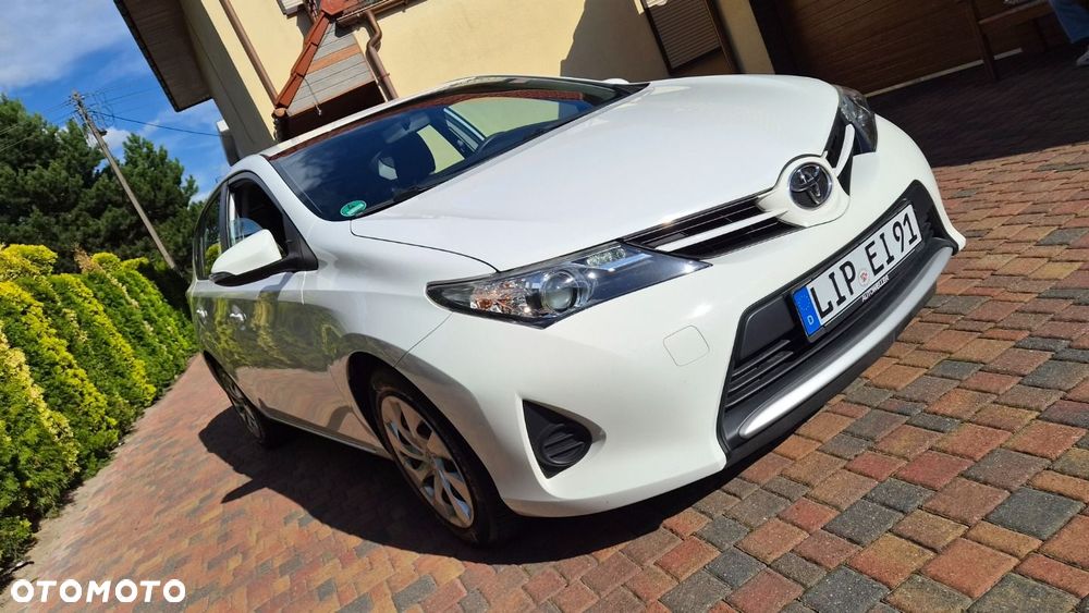Toyota Auris 1.33 VVT-i Terra - 10