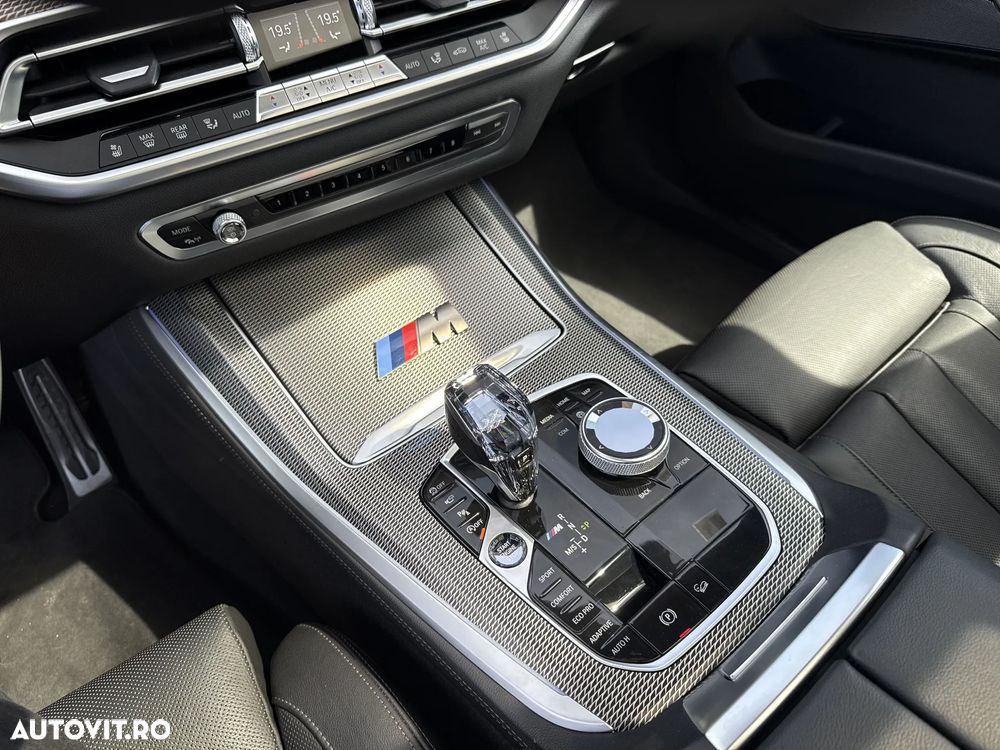 BMW X5 M M50i - 25