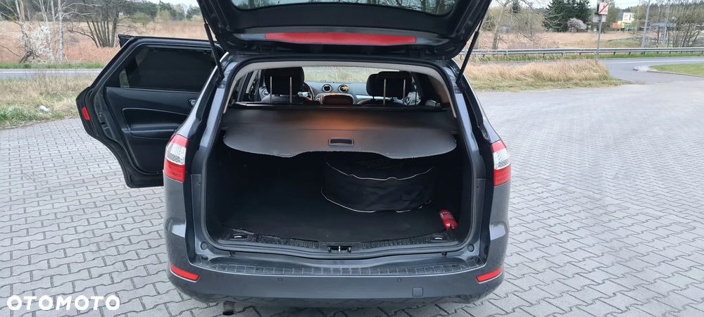 Ford Mondeo 2.0 Platinium X - 10