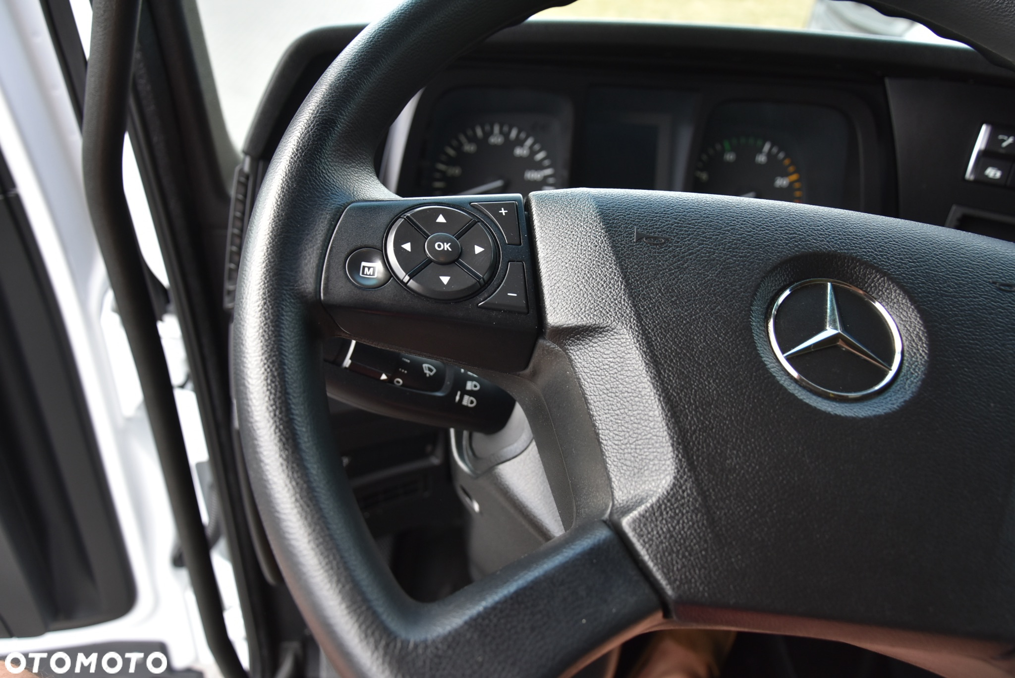 Mercedes-Benz ACTROS 18.330 / FIRANA 9,5 M / WINDA / ZABUDOWA REDOS / 24 PALETY / AUTOMAT / SALON POLSKA /SERWIS ASO MERCEDES / STAN IDEALNY !!!!! - 26