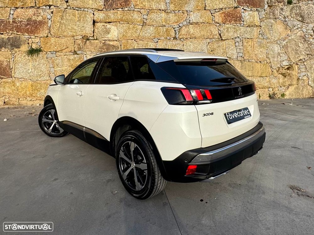 Peugeot 3008 1.2 PureTech Allure Grip Control EAT6 - 26