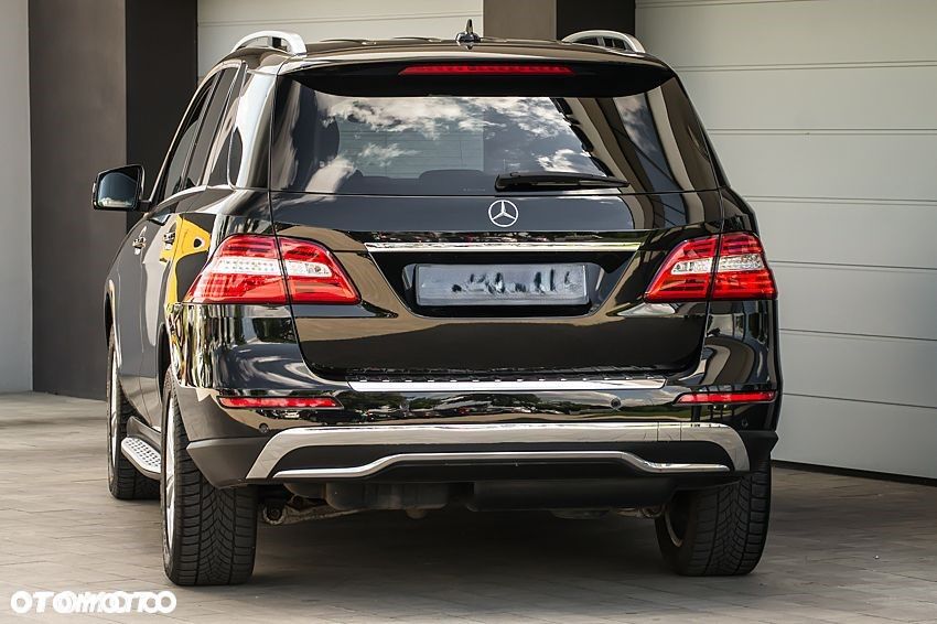 Mercedes-Benz ML - 6
