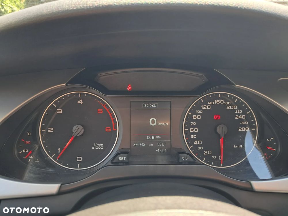 Audi A4 Avant 2.0 TDI DPF - 5