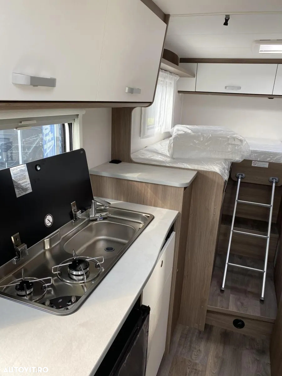 Hymer-Eriba Carado V337 - 9
