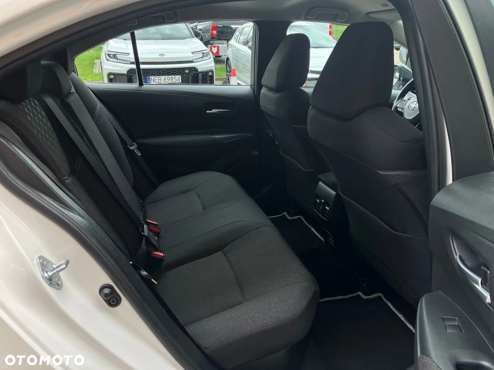 Toyota Corolla 1.8 Hybrid Comfort - 15