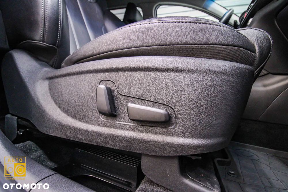 Hyundai Santa Fe 2.0 CRDi Platinum 4WD - 32