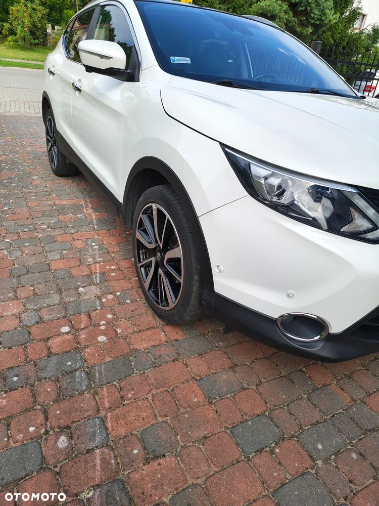 Nissan Qashqai 1.5 dCi Tekna+ - 6