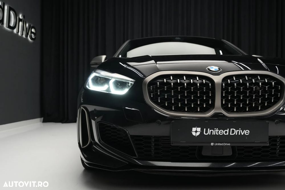 BMW M1 M135i xDrive AT - 4