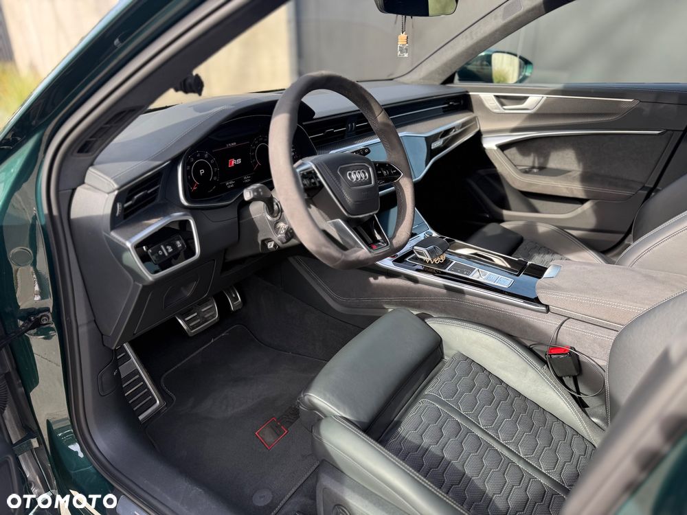 Audi RS6 Avant - 8