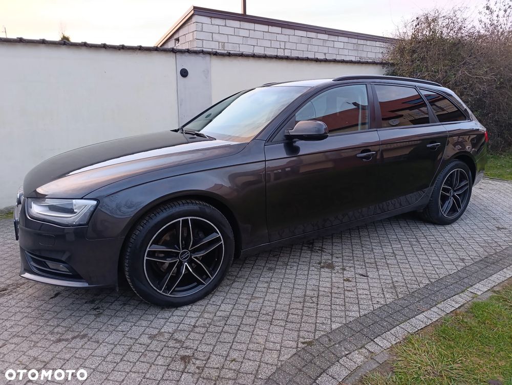 Audi A4 Avant 2.0 TDI S tronic - 2