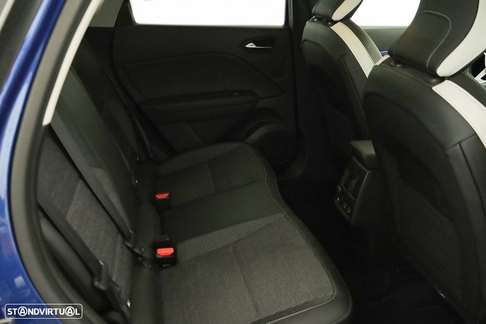 Renault Captur 1.0 TCe Techno Bi-Fuel - 24