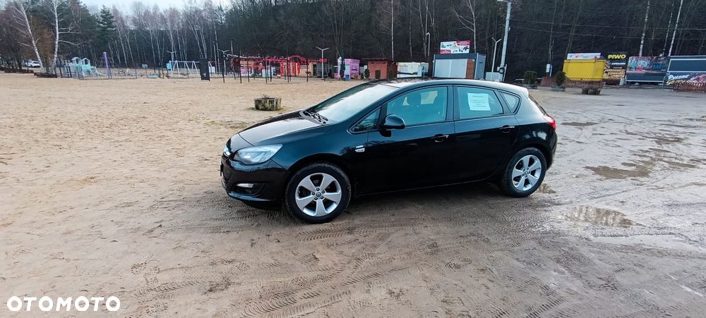 Opel Astra 1.4 EcoFLEX Design Edition - 4