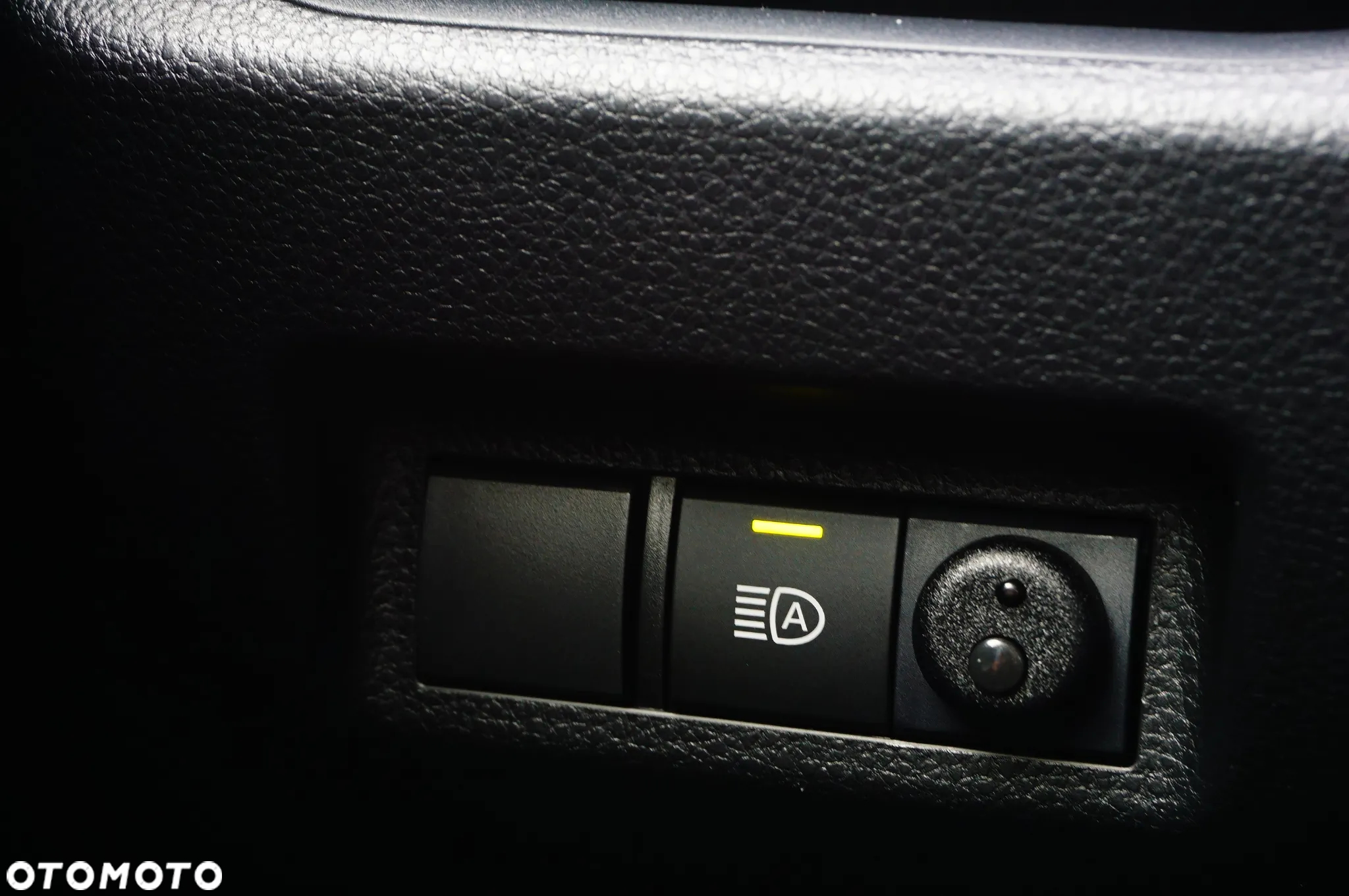 Toyota RAV4 2.5 Hybrid Comfort 4x2 - 38