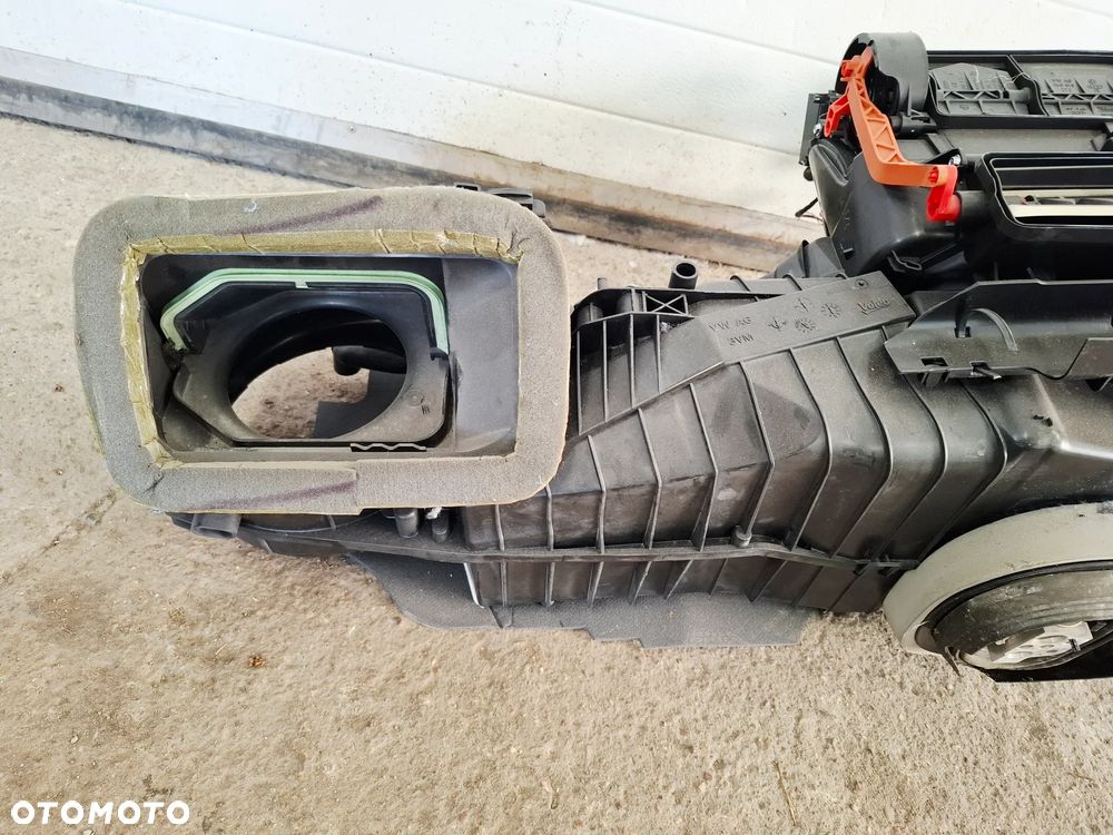 Nagrzewnica Obudowa Kompletna Nawiew 5C1820003DA Audi VW Seat Skoda - 3