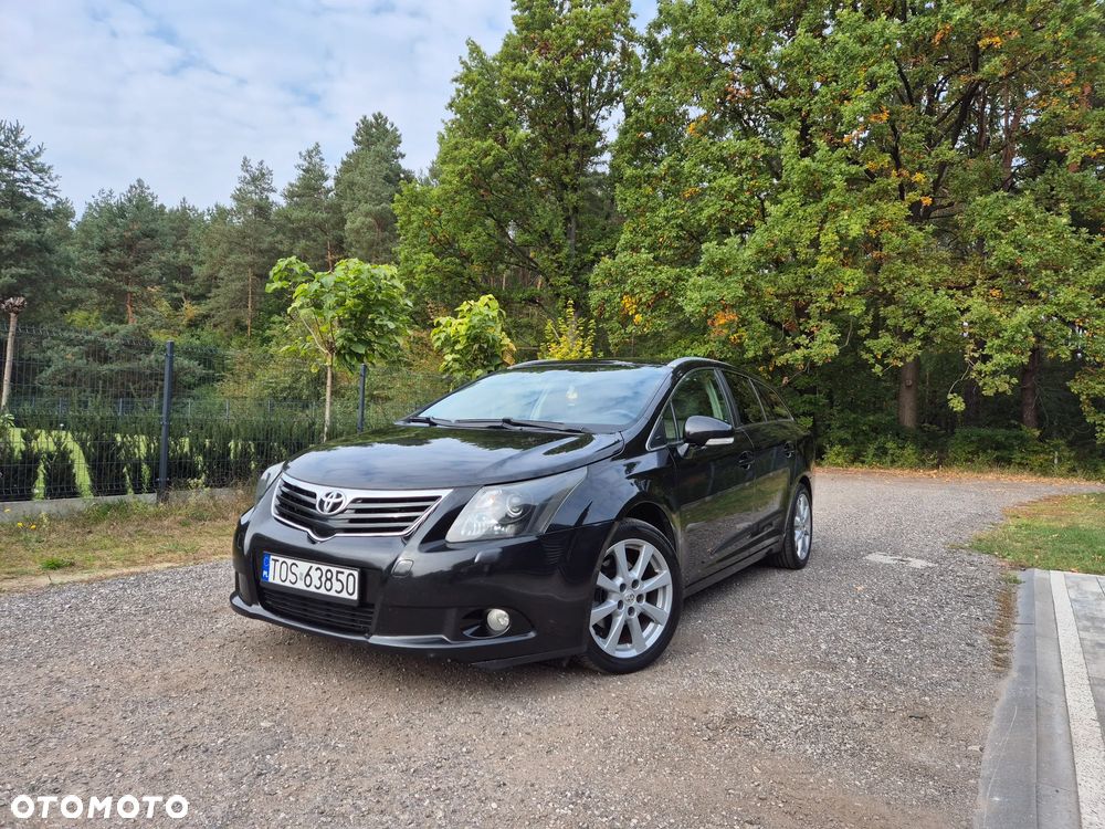 Toyota Avensis 2.0 D-4D Sol plus+NAVI - 21