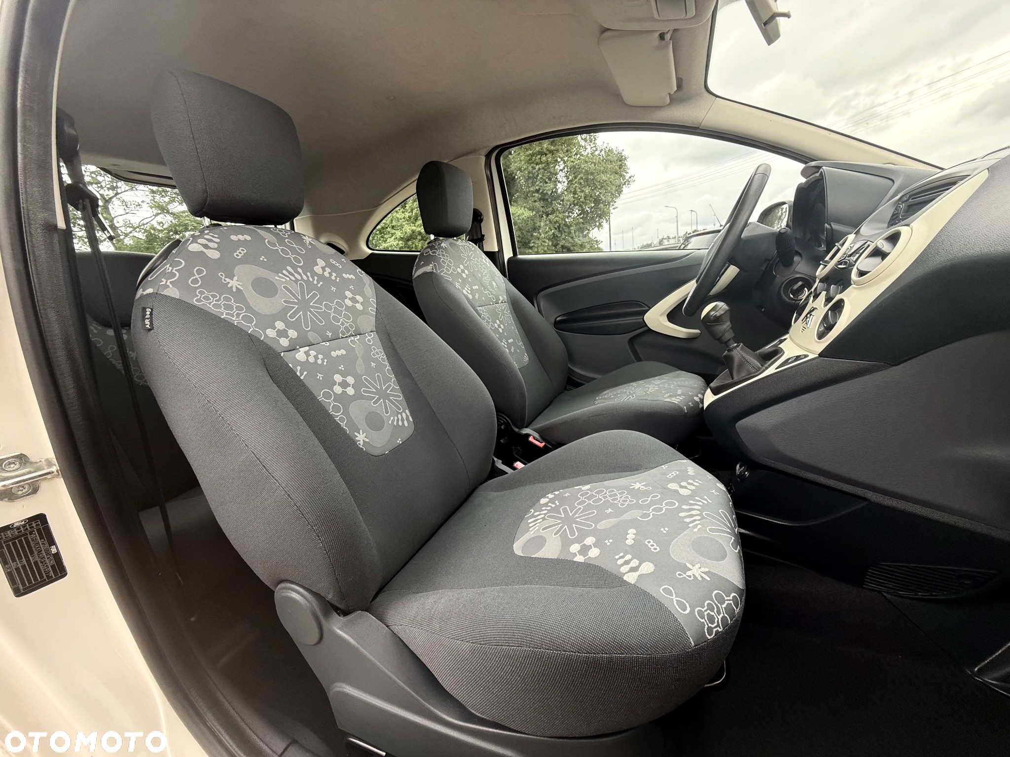 Ford KA 1.2 Trend - 10