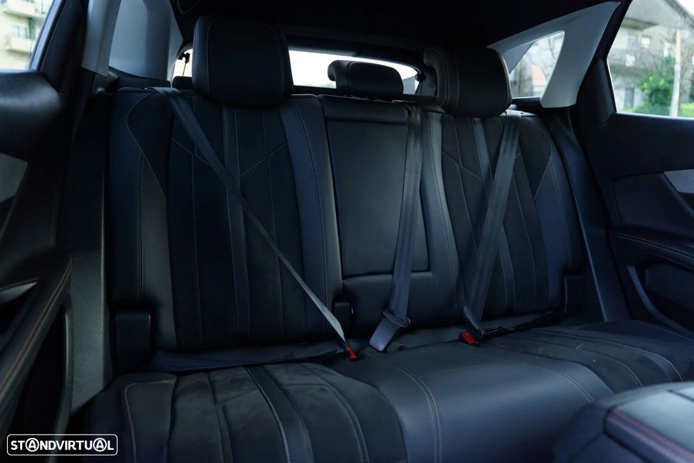 Peugeot 3008 BlueHDi 130 Stop & Start EAT8 GT Pack - 30