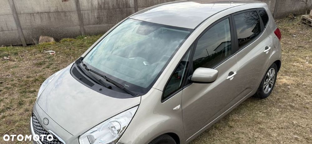 Kia Venga 1.6 CVVT Dream-Team Edition - 31