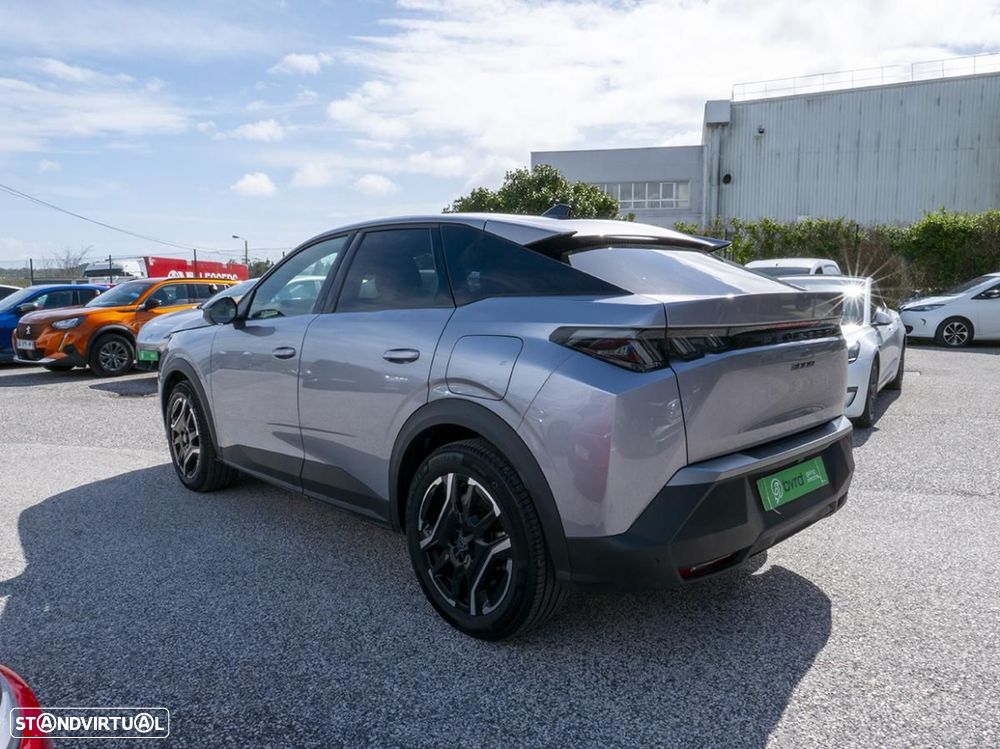 Peugeot E-3008 73 kWh Allure - 11