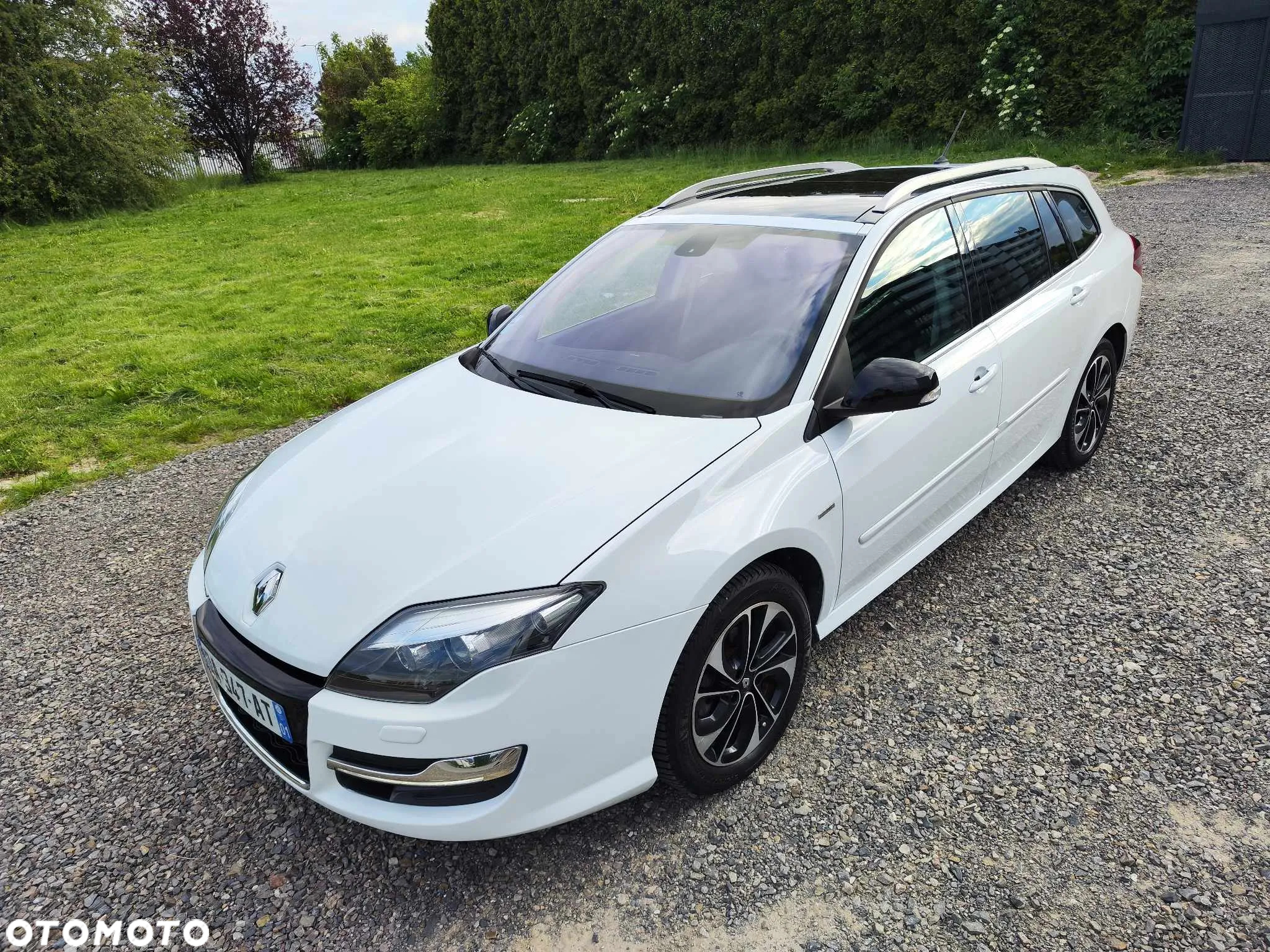 Renault Laguna Grandtour dCi 110 FAP EDC Bose Edition - 6