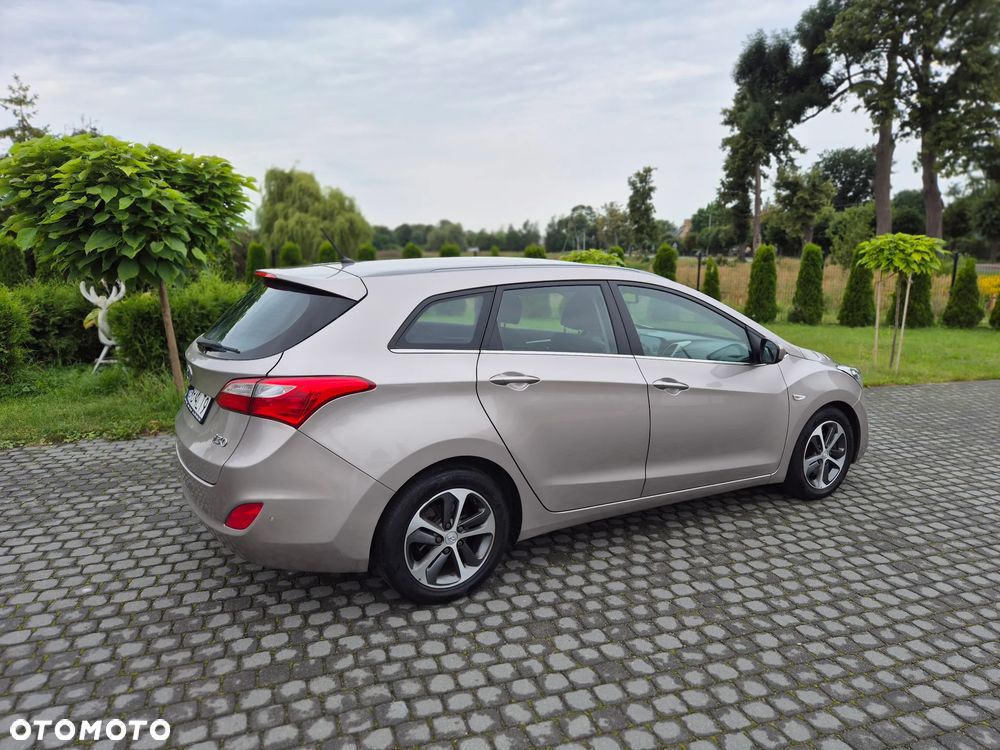 Hyundai i30 1.6 GDI Style - 26