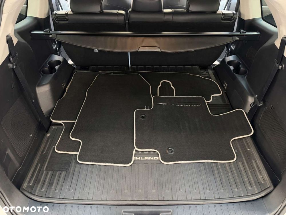 Toyota Highlander - 36