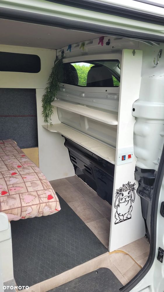 Renault Trafic - 15