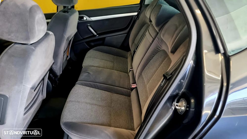 Peugeot 407 SW HDi 110 - 7