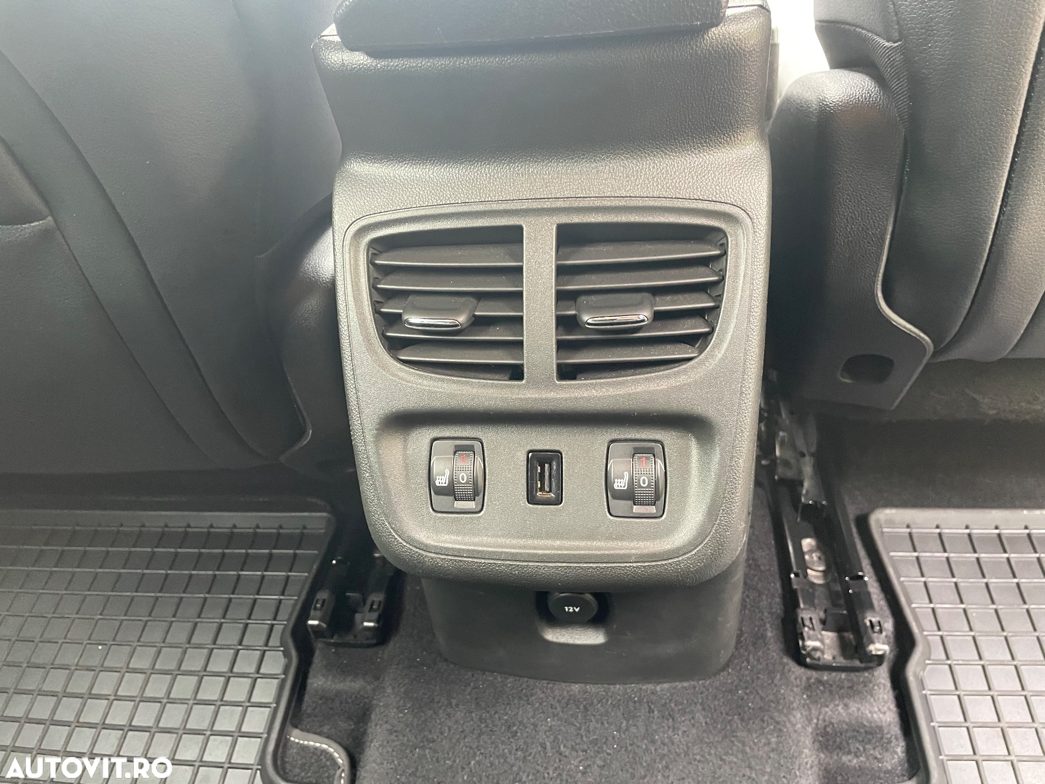 Opel Grandland X 1.5 START/STOP Elegance - 11