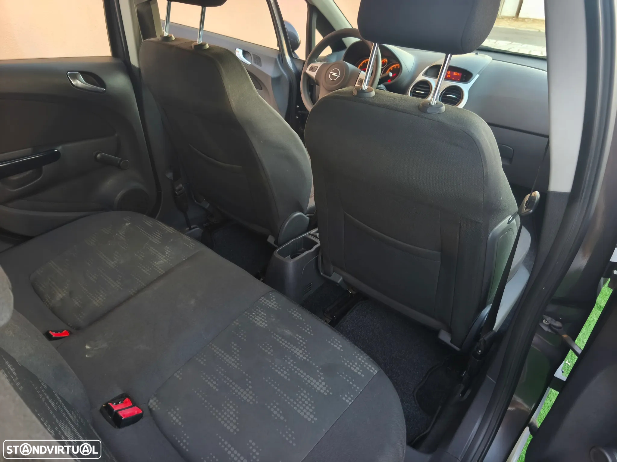 Opel Corsa 1.2 Enjoy - 21