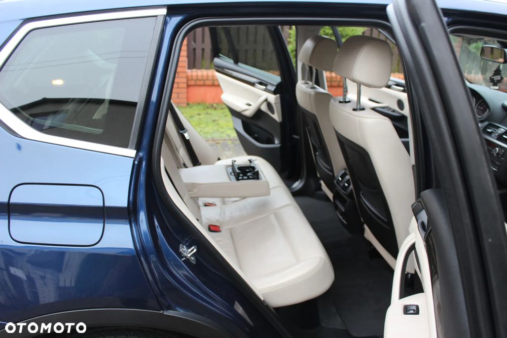 BMW X3 xDrive20d - 14