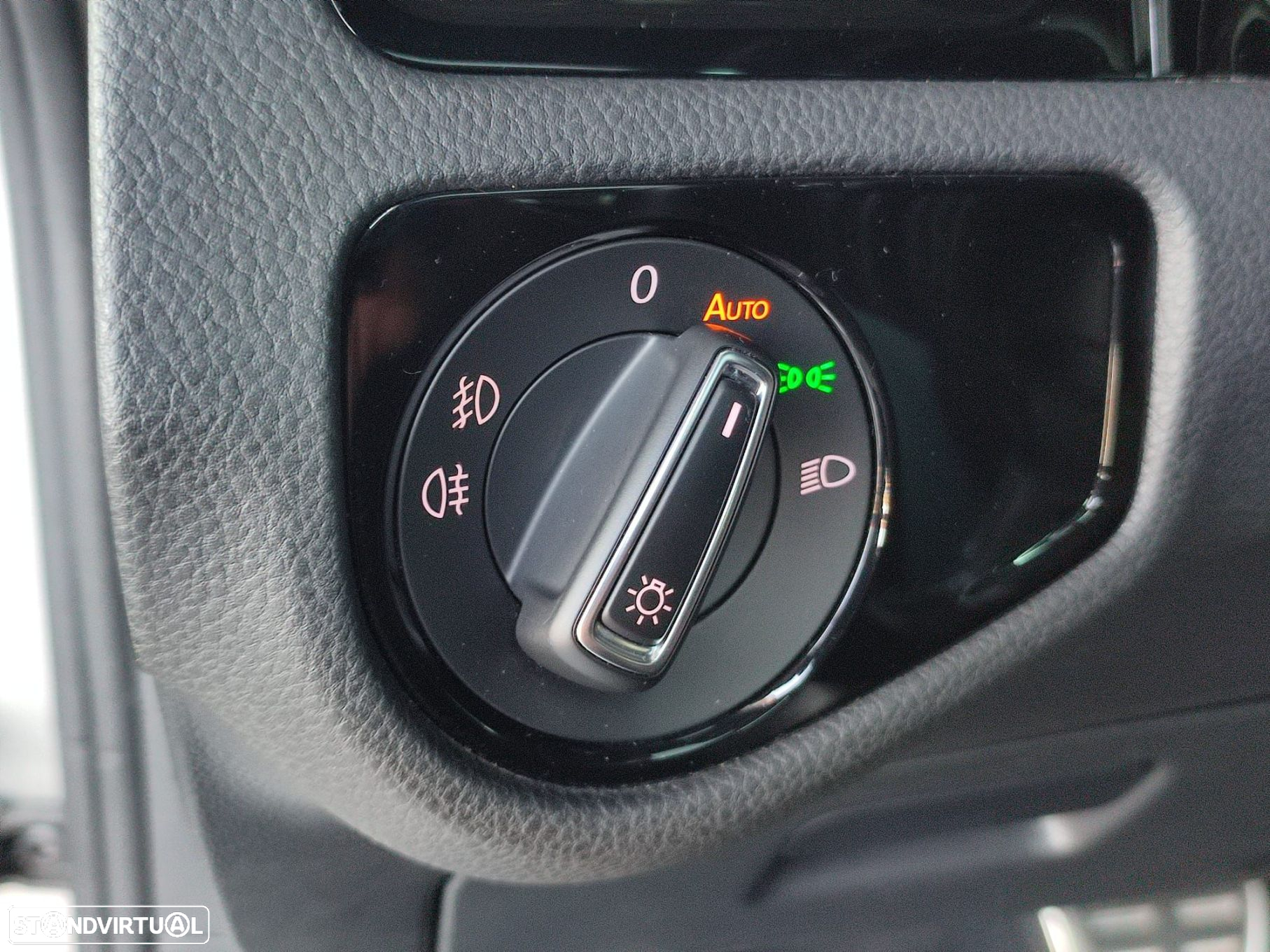 VW Golf 2.0 TSI GTI DSG Performance - 11