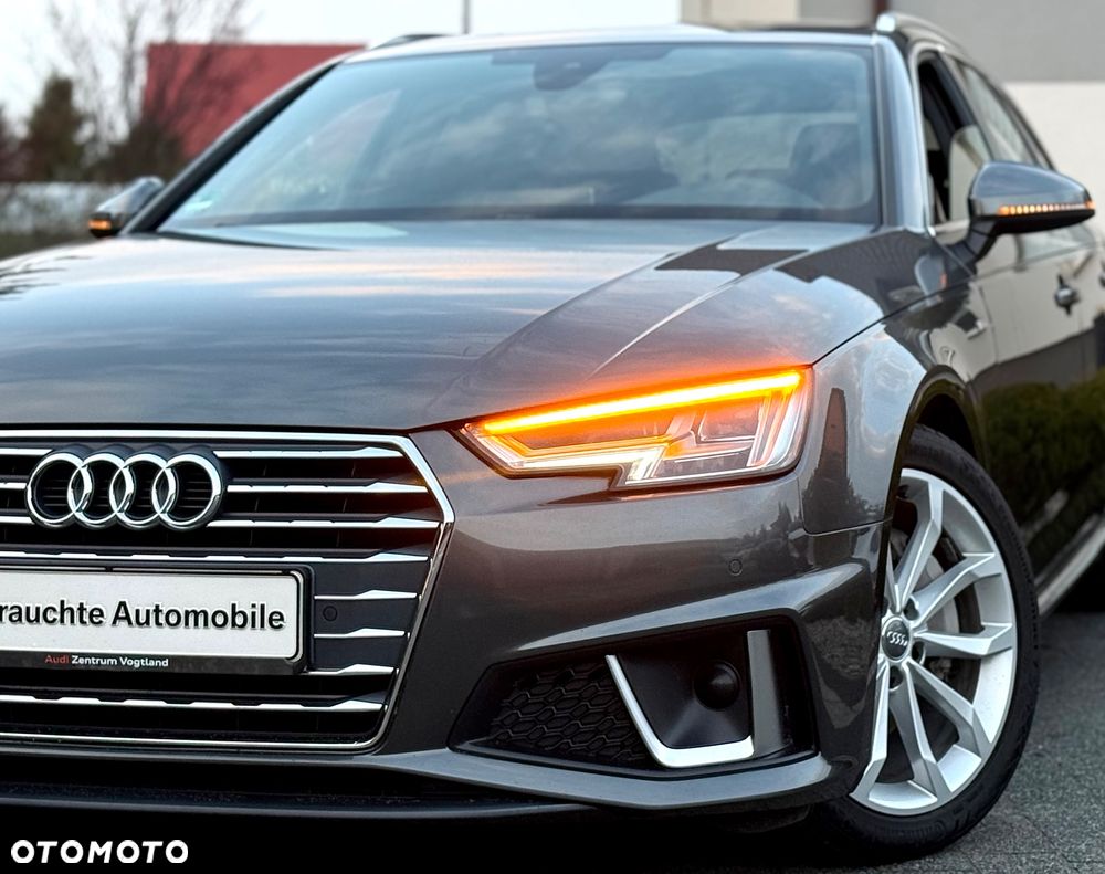 Audi A4 Avant 40 TDI Quattro S Line S tronic - 1